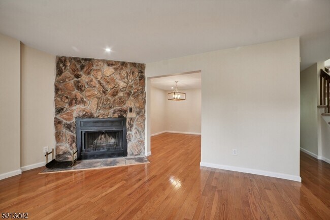 Photo - 8 Brookside Heights Apartment