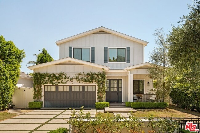 4538 Camellia Ave