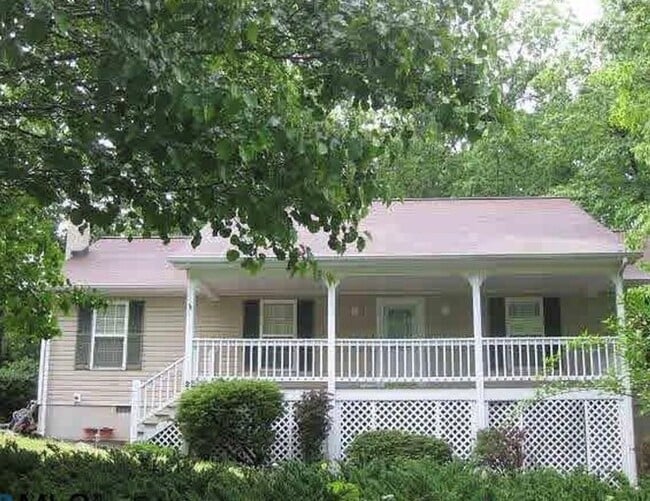 Building Photo - 3Bed/2Bath Lake Monticello Rental