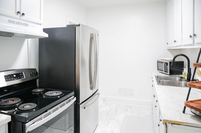 Photo - 1109 N Chestnut St Unit 1