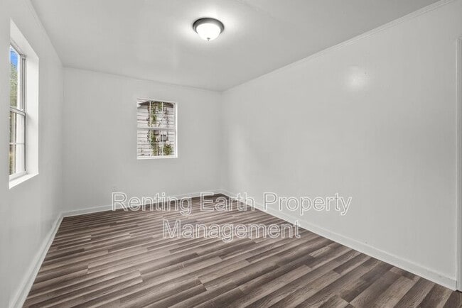 Photo - 4010 Vandiver Ct