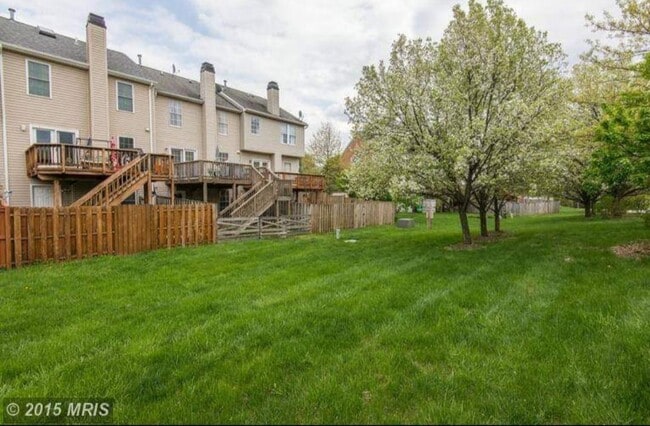 back of townhouse - 21015 Lemon Springs Ter