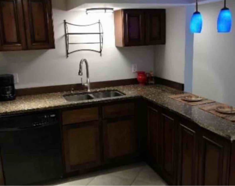 Photo - 2534 Harvey St