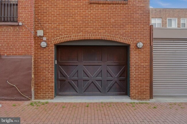 Photo - 1002 N St NW