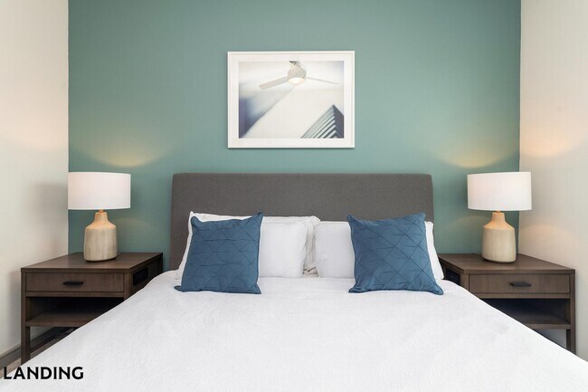 Photo - 6525 Ed Bluestein Blvd Unidad 8203