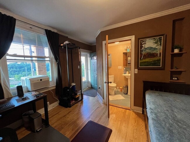 Photo - 628 Blanton St