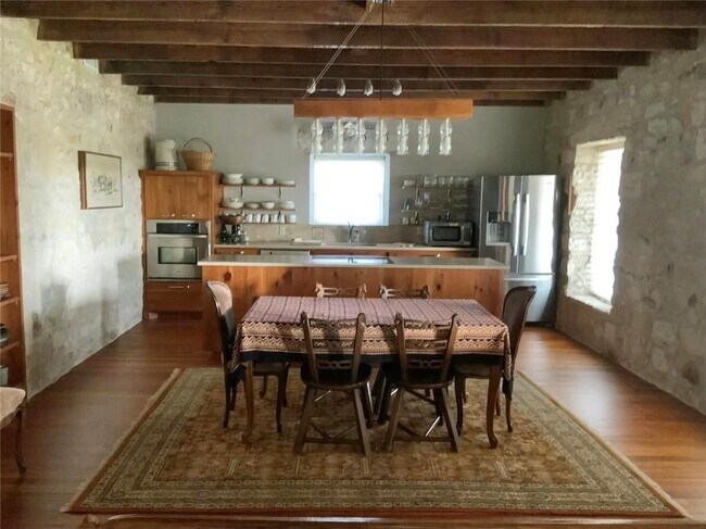 118 Danos Dr