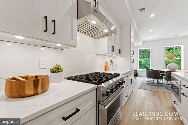 Photo - 3524 Park Pl NW Unit #2