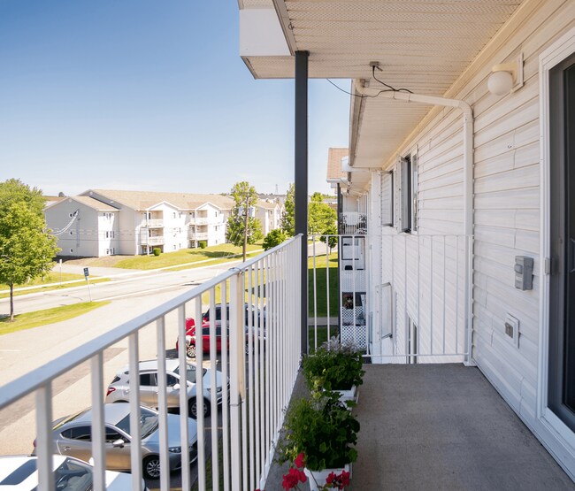 Woodbury Terrace
