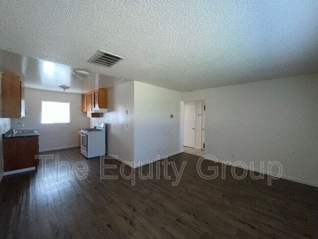 Photo - 2016 North Ave Unidad #C