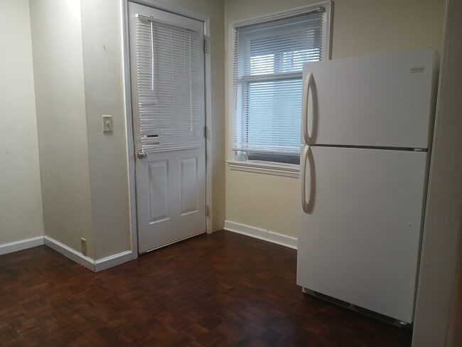 Photo - 178 Chestnut Walk Dr