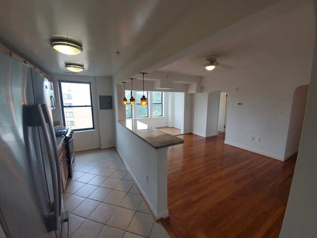 Building Photo - 3900 14th St NW Unit 610