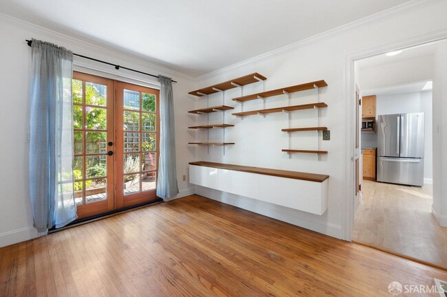 Photo - 133 Lundys Ln