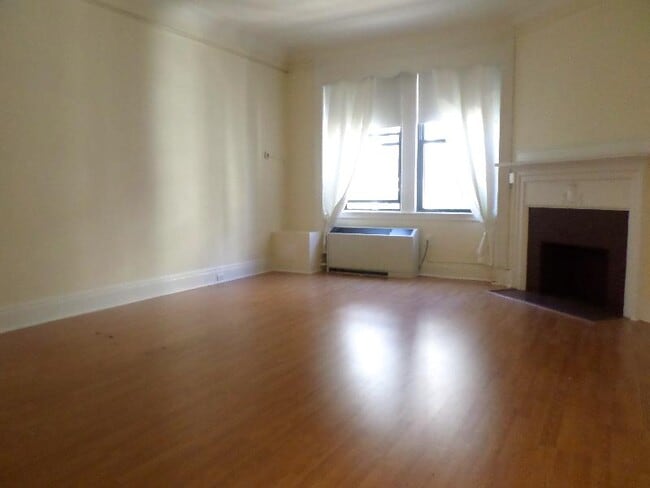 Photo - 62 Boylston St Unit 607