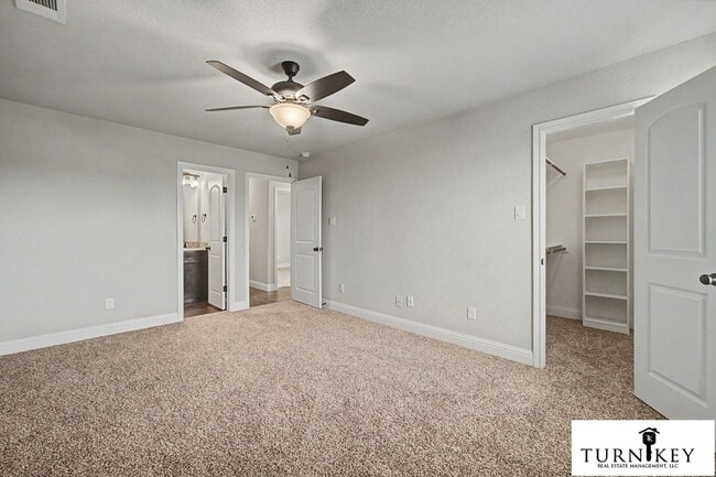 Building Photo - 158-160 Crossbow Ct Unit 158