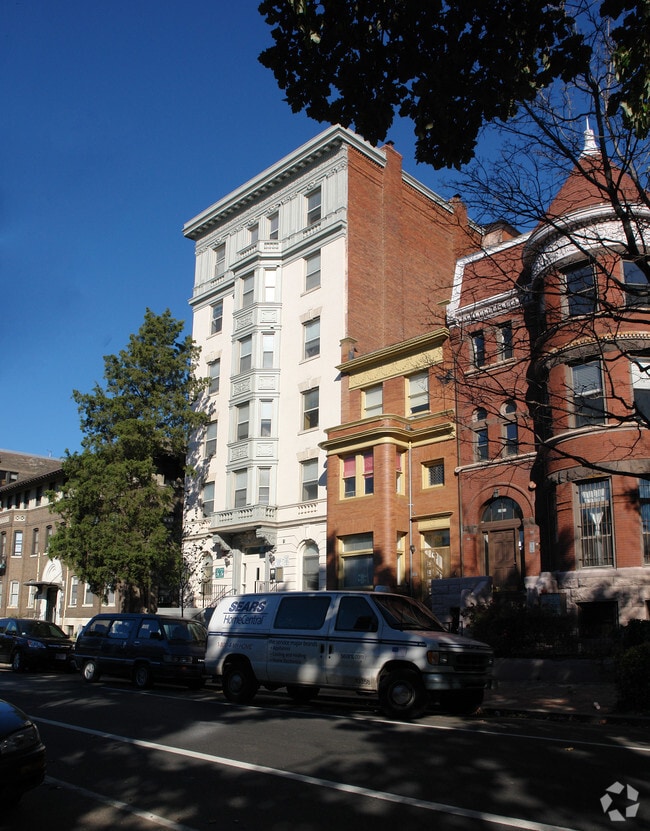 Photo - 1425 T St NW