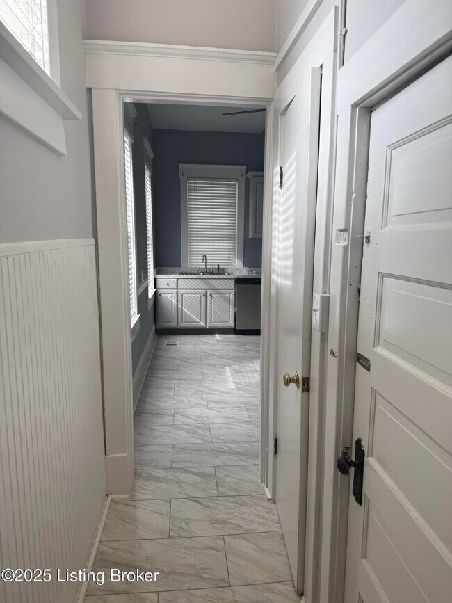 Photo - 1529 Christy Ave Unidad 1