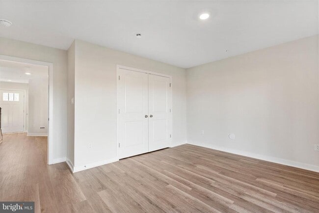 Photo - 7428 Fern Gully Way