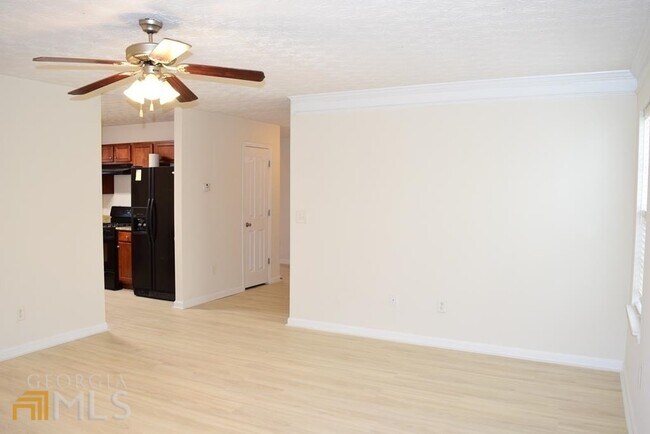 Photo - 43 Churchill Park Dr