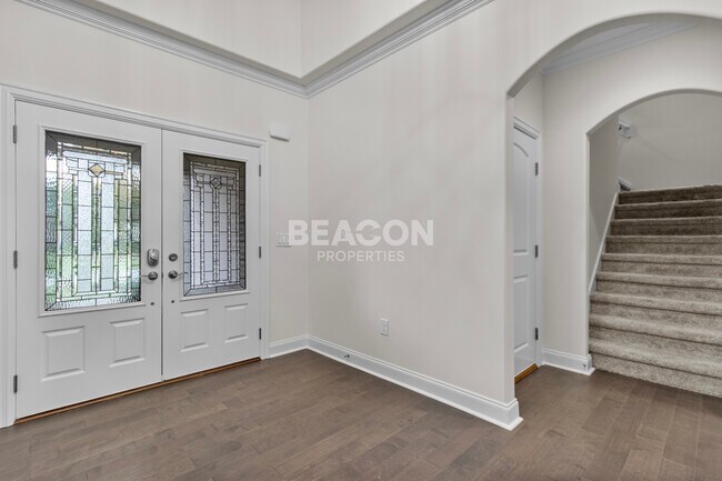 Photo - 661 Jenoa Dr
