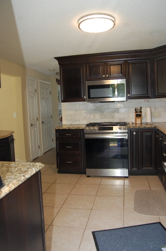Photo - 12 Partridge Cir