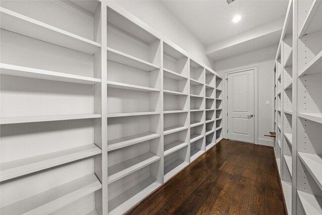 Photo - 5307 Huckleberry Ln