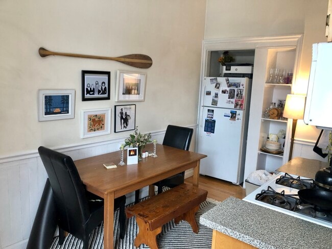 Building Photo - 95 Upland Rd Unit 1