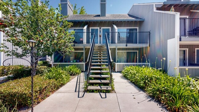 Cambridge Square Apartments