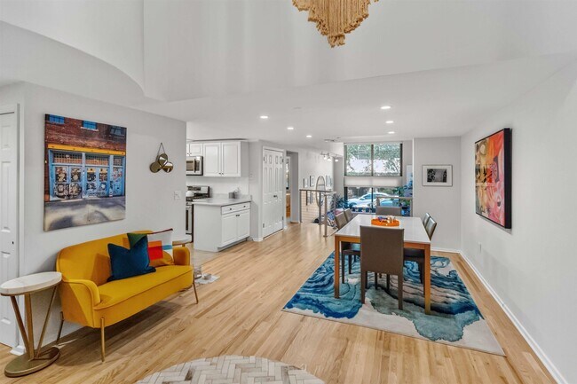 Photo - 518-530 Gregory Ave Unit A221