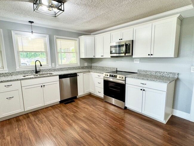 Photo - Move in ready! Fully Renovated with attent...