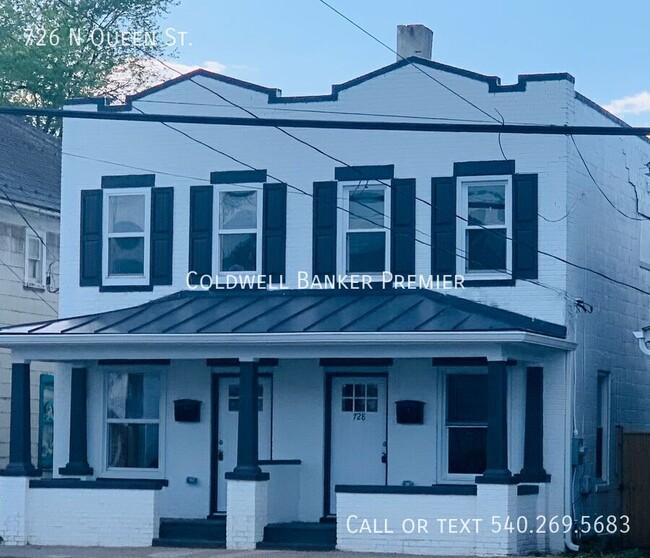 Photo - 726 N Queen St House