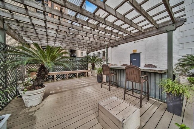 Photo - 705 Main St Unidad 610