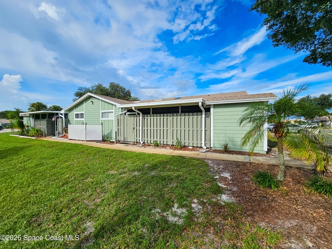 Building Photo - 1924 Quail Ridge Ct Unit 2503