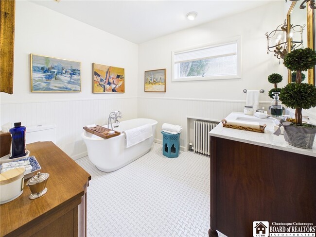 Photo - 422 York St