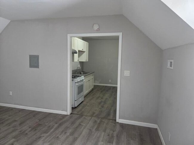 Photo - 136 N Belmont Ave Unit Apt 3