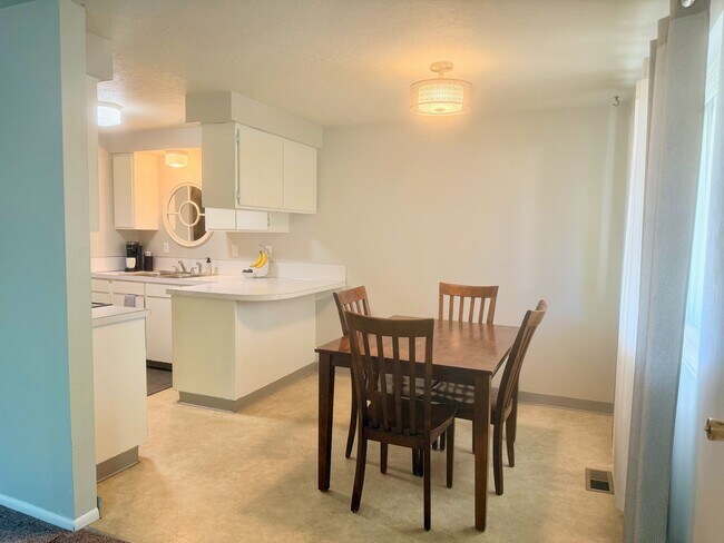 Photo - 3526 W Bellomy Ln