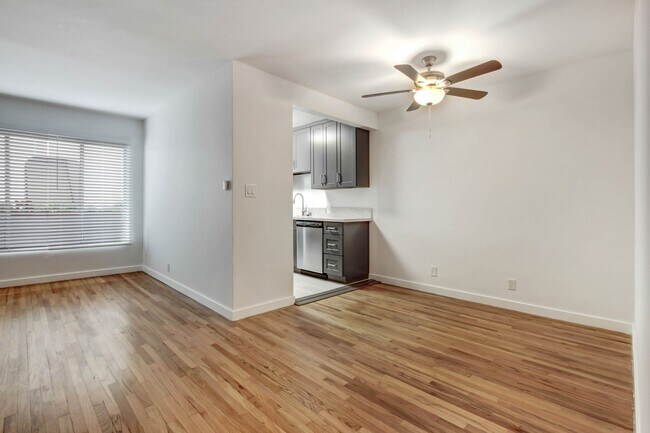 Photo - 917 5th St in Santa Monica. Steps to Mont...