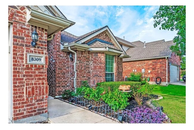 Photo - 8309 Green Ash Dr