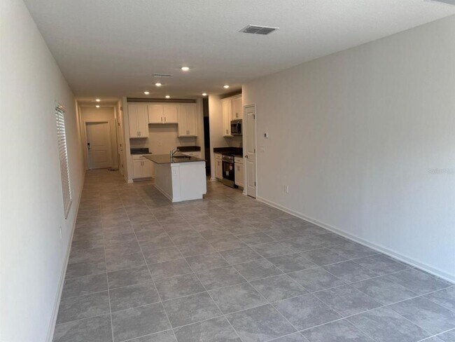 Photo - 2761 Armstrong Ave