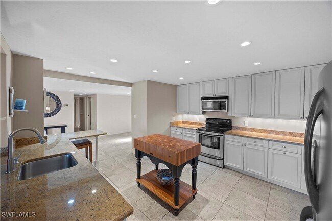 Photo - 15 Bluebill Ave Unidad 103AA