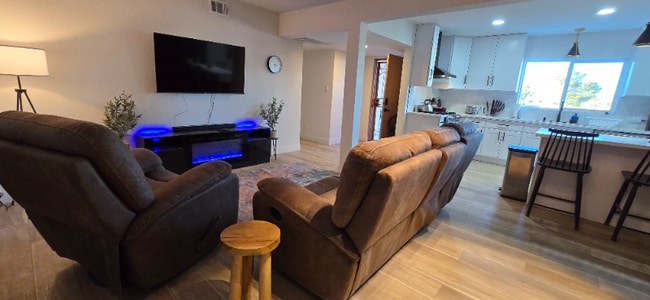 Photo - 1733 Ophir Dr