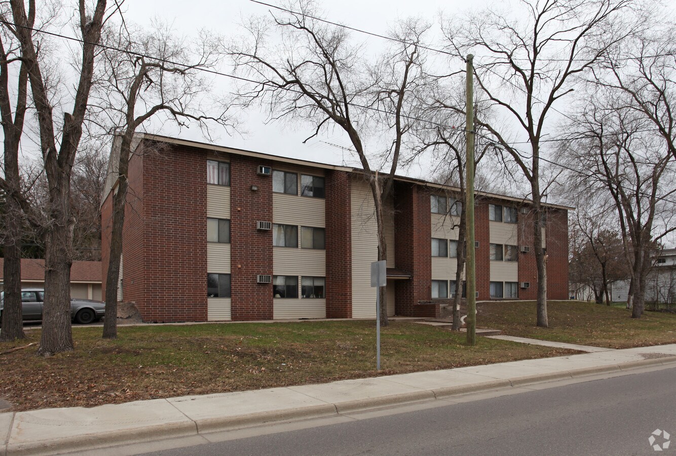River Knoll Apartments - River Knoll Apartments