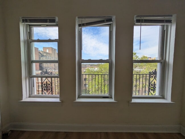 Photo - 5412 N Kenmore Ave Unit 501