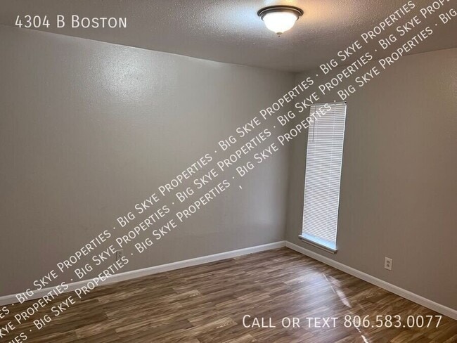 4304 B Boston