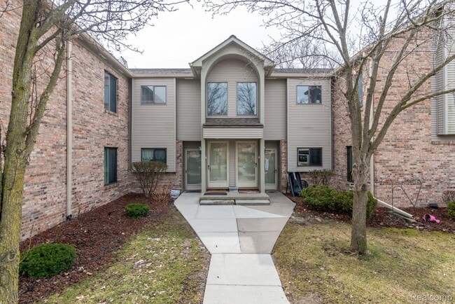 Building Photo - 42741 Lilley Pointe Dr Unit 42741 Rental