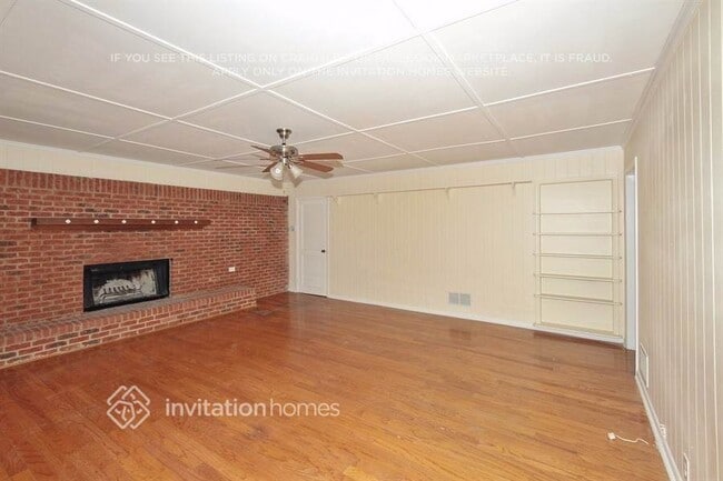 Photo - 190 Bowen Rd