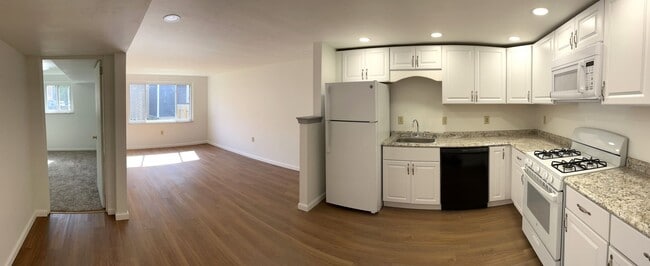 Building Photo - 810 North Ave Unit Apt #1