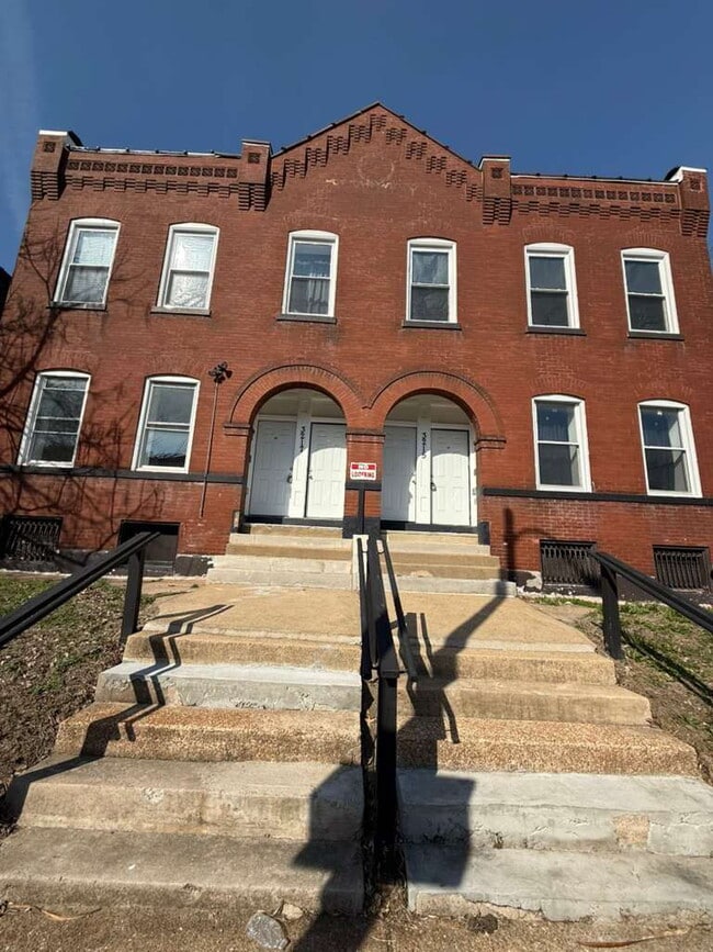 Photo - 3215-3217-3217 Nebraska Ave Unit 3215-1F Nebraska Ave