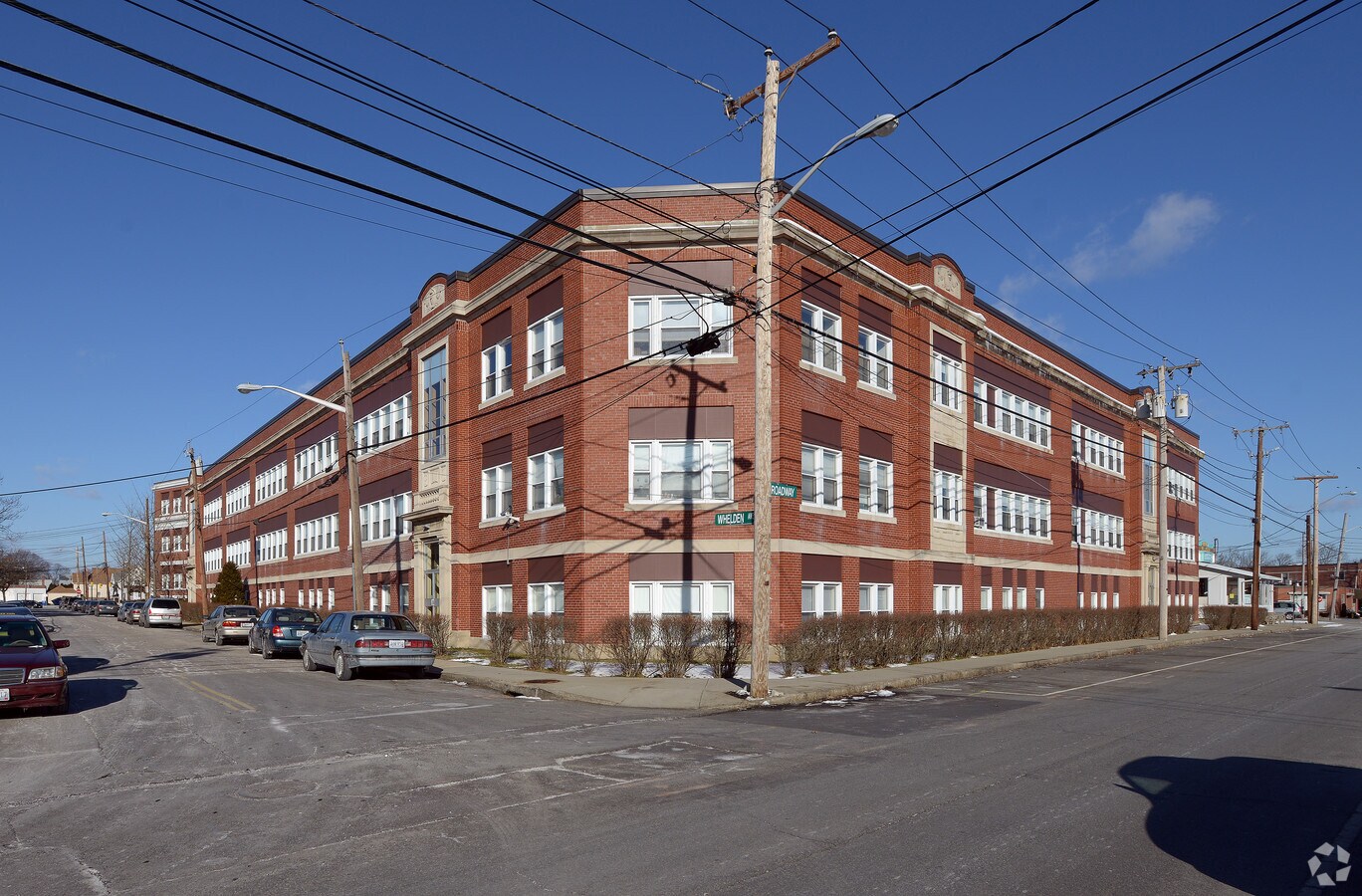 Photo - Taunton Plaza Apartments