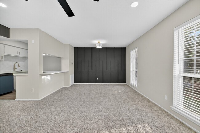 Photo - 6410 Del Monte Dr Unit 93